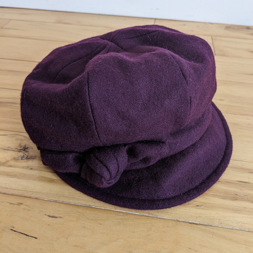 Vintage Adele Wool Blend Newsboy Cap with Bow. Super Cute!